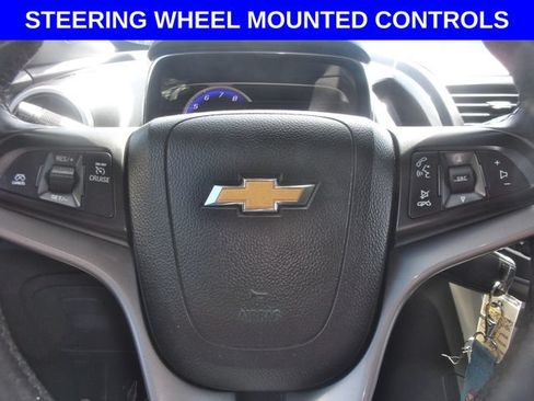 Used 2016 Chevrolet Trax LT w/ LT Sun and Sound Package AWD/4WD image 7