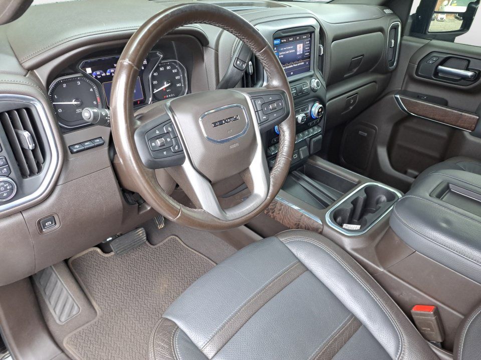 Used 2021 GMC Sierra 2500 Denali w/ Denali Ultimate Package AWD/4WD image 10