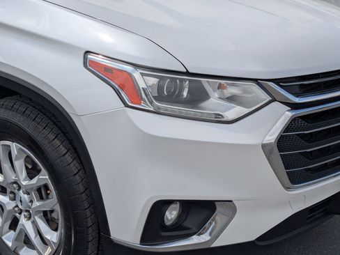 Used 2018 Chevrolet Traverse LT AWD/4WD image 10