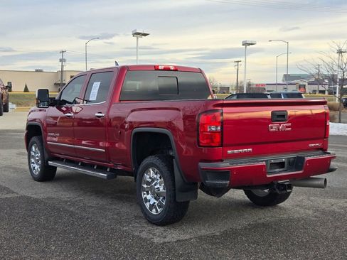 Used 2018 GMC Sierra 2500 Denali w/ Duramax Plus Package image 13