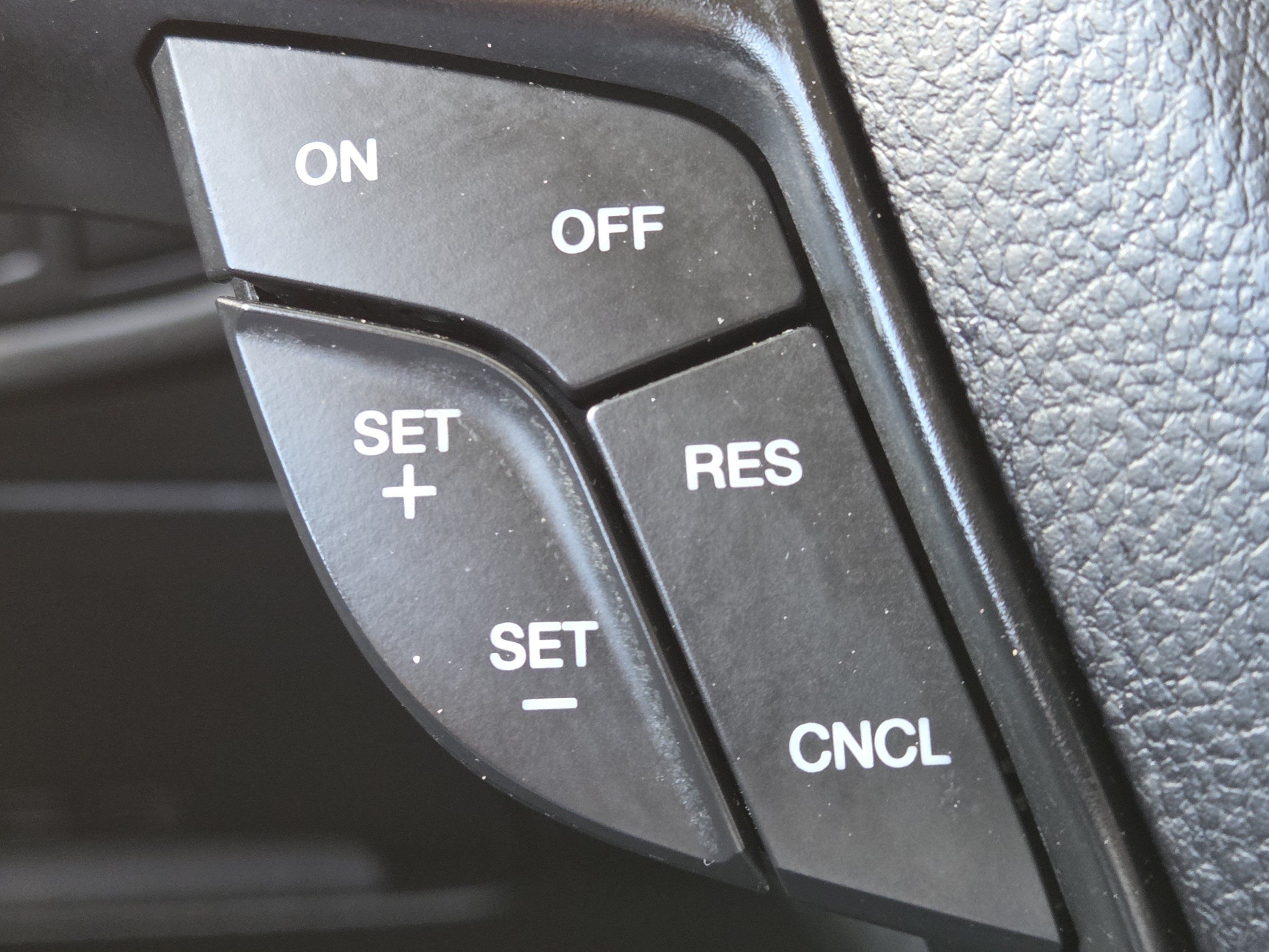Used 2024 Ford Edge SEL w/ Convenience Package AWD/4WD image 13