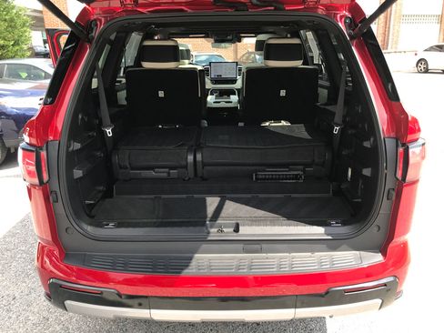 Certified 2023 Toyota Sequoia Capstone image 31