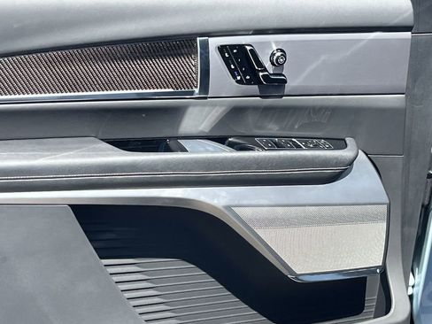 New 2026 Cadillac Vistiq Sport image 14