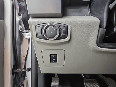 Used 2016 Ford F150 XLT w/ Equipment Group 301A Mid RWD image 24