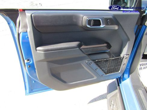 Certified 2025 Ford Bronco Badlands AWD/4WD image 16