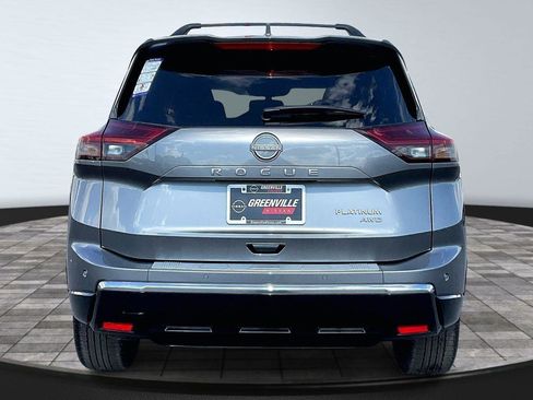 New 2026 Nissan Rogue Platinum image 5