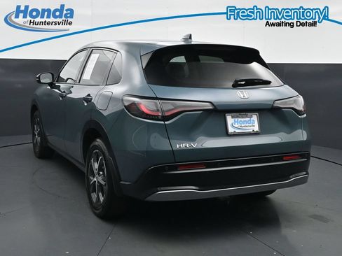 Used 2024 Honda HR-V EX-L image 8