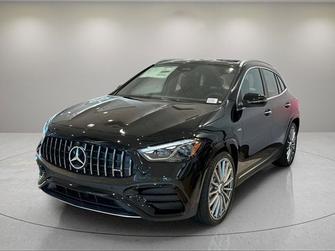 New 2025 Mercedes-Benz GLA 35 AMG 4MATIC image 5