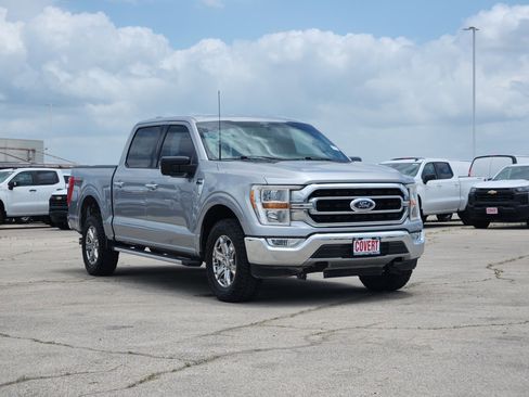 Used 2021 Ford F150 XLT w/ Equipment Group 301A Mid AWD/4WD image 3