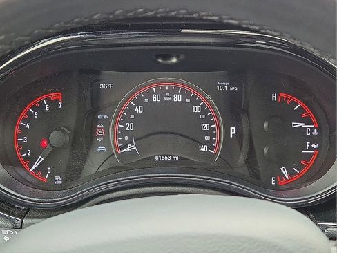 Used 2024 Dodge Durango GT image 27