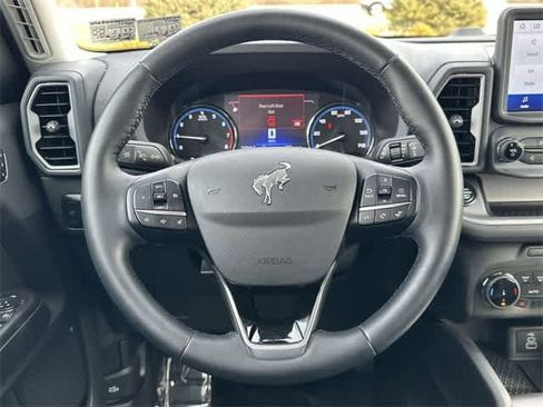 Used 2024 Ford Bronco Sport Outer Banks image 7