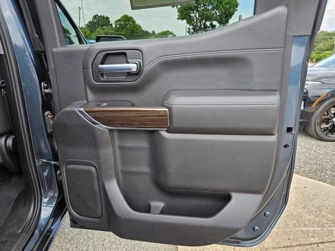 Used 2020 Chevrolet Silverado 1500 RST w/ RST Value Package RWD image 24