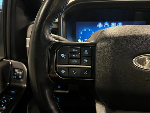 Used 2023 Ford F350 Platinum w/ Tremor Off-Road Package image 13