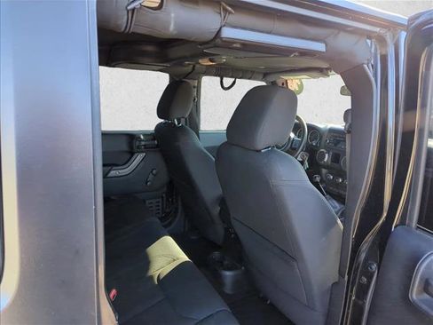 Used 2016 Jeep Wrangler Unlimited Sport image 19