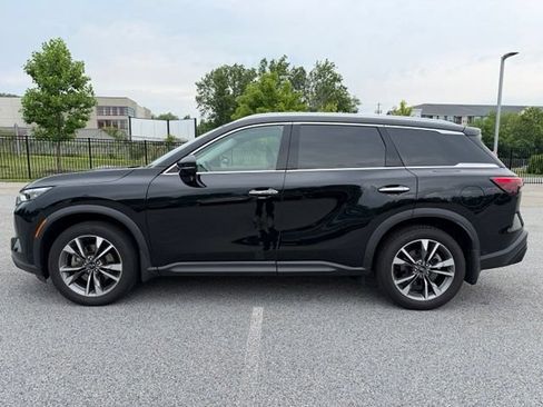 Certified 2023 INFINITI QX60 Luxe w/ Cargo Package AWD/4WD image 4