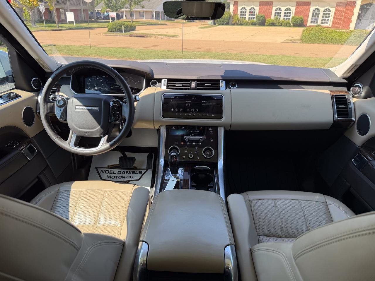 Used 2019 Land Rover Range Rover Sport HSE AWD/4WD image 20