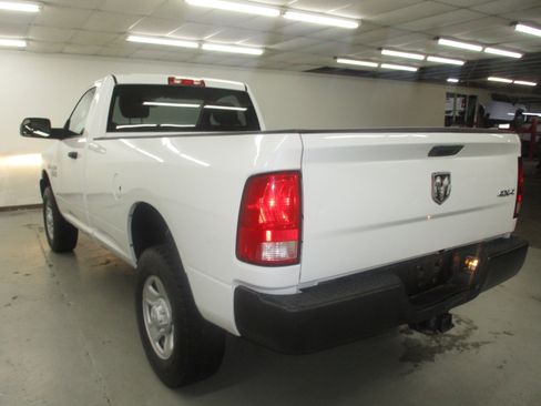 Used 2015 RAM 3500 Tradesman w/ Power & Remote Entry Group AWD/4WD image 6