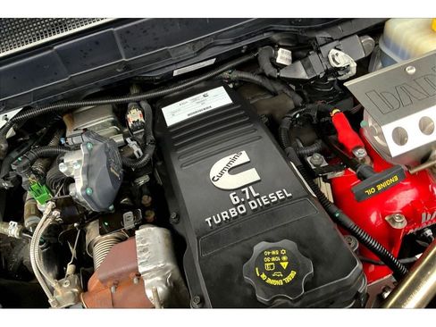 Used 2022 RAM 2500 Limited AWD/4WD image 34