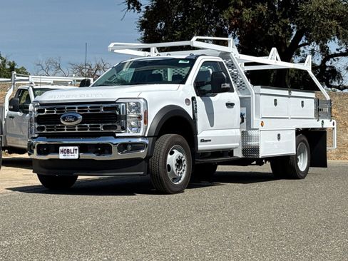 New 2025 Ford F450 XL w/ XL Chrome Package image 7