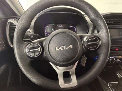 Certified 2024 Kia Soul LX w/ Option Group 015 image 9
