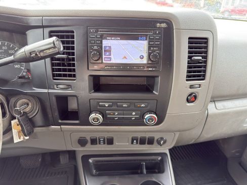 Used 2012 Nissan NV 2500 SV w/ Technology Pkg image 13