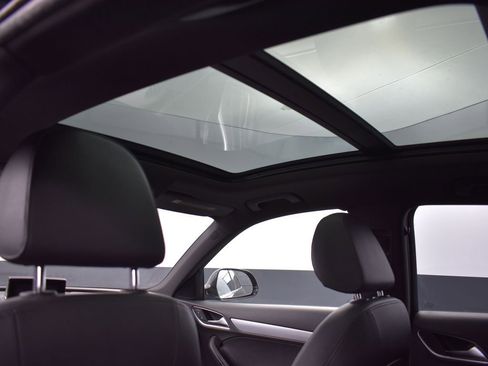 Used 2015 Audi Q3 2.0T Prestige image 27