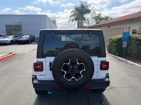 Used 2023 Jeep Wrangler Unlimited Rubicon 4xe AWD/4WD image 12