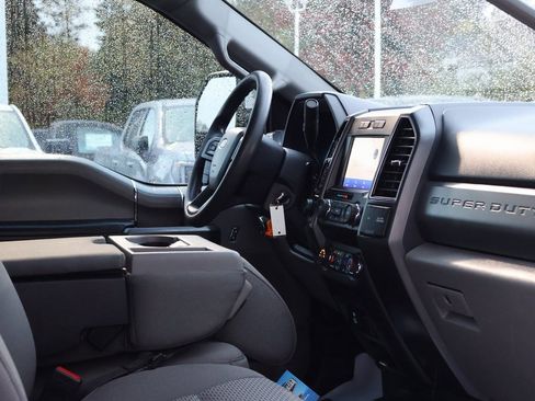 Used 2022 Ford F350 XLT w/ XLT Premium Package image 36