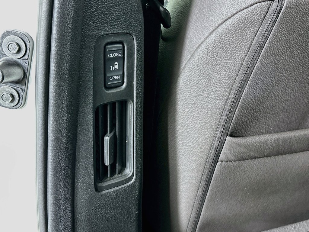 Used 2018 Honda Odyssey Touring image 26