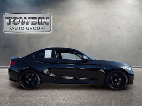 Used 2017 BMW M2 RWD image 3