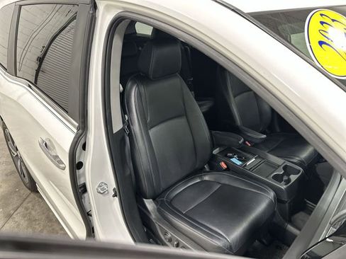 Used 2023 Honda Odyssey Touring image 19