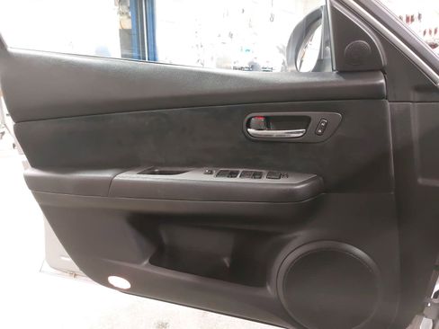 Used 2010 MAZDA MAZDA6 i Touring image 29