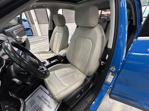 Used 2023 Audi Q3 2.0T Premium image 8