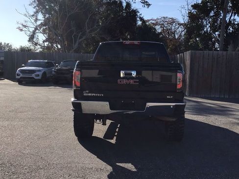 Used 2018 GMC Sierra 1500 SLT w/ SLT Premium Package image 6