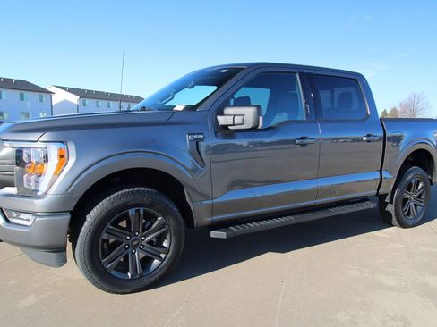 Used 2023 Ford F150 XLT w/ Equipment Group 302A High image 17