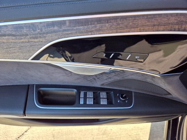 Used 2025 Audi A8 L 3.0T w/ Executive Package AWD/4WD image 17