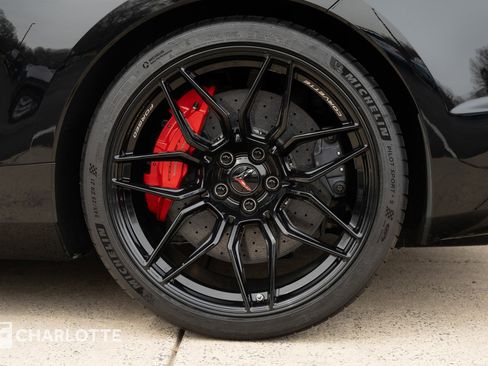 Used 2023 Chevrolet Corvette Z06 image 11