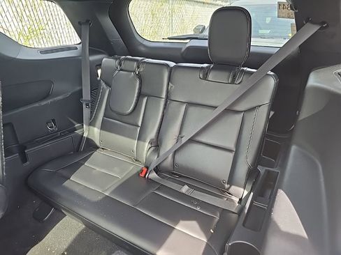 Used 2022 Ford Explorer ST w/ ST Street Pack image 22