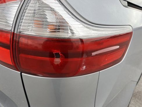 Used 2017 Toyota Sienna Limited image 15