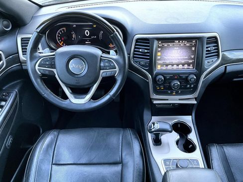 Used 2014 Jeep Grand Cherokee Overland AWD/4WD image 13