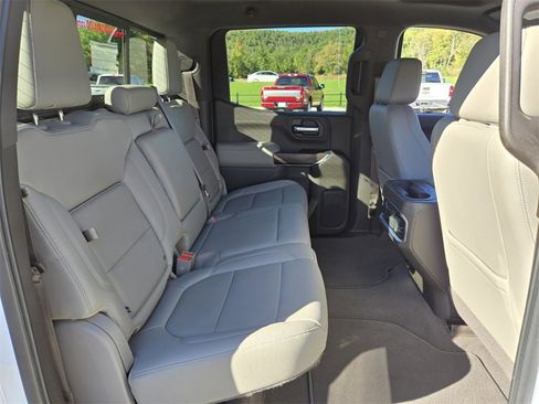 Used 2019 GMC Sierra 1500 SLT w/ SLT Premium Package image 19