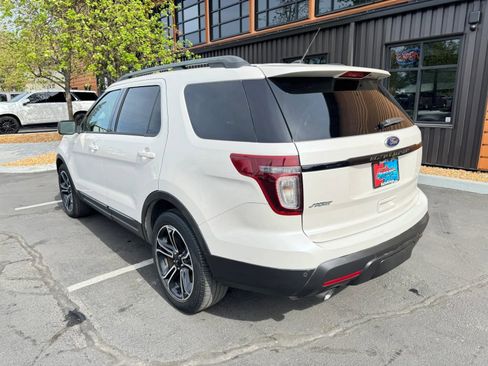 Used 2015 Ford Explorer Sport w/ Equipment Group 401A AWD/4WD image 3