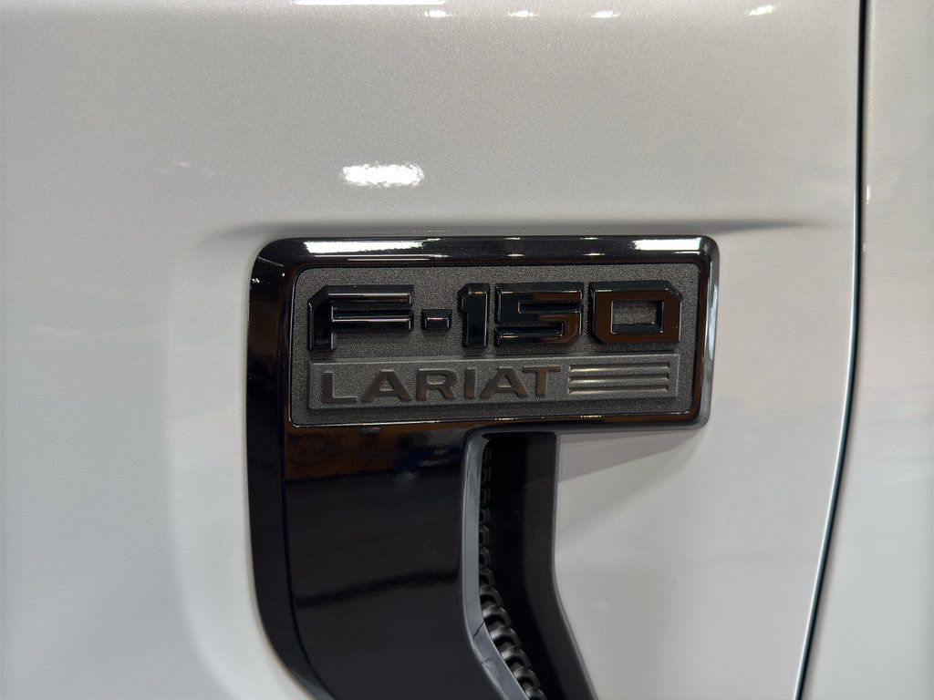 Used 2025 Ford F150 Lariat AWD/4WD image 9