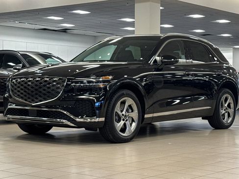 New 2026 Genesis GV70 2.5T AWD/4WD image 8