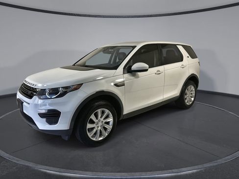 Used 2018 Land Rover Discovery Sport SE AWD/4WD image 4