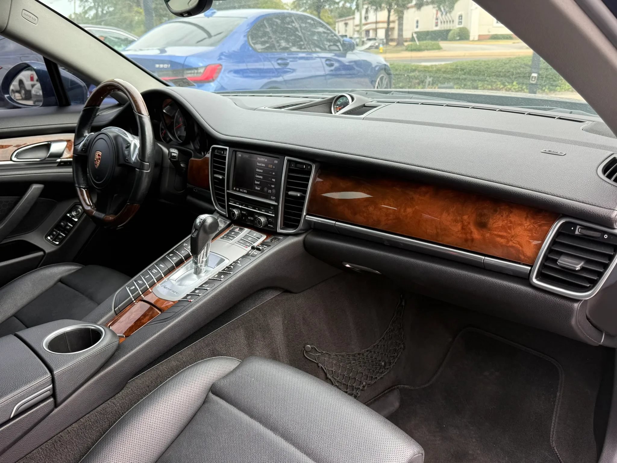 Used 2012 Porsche Panamera image 27