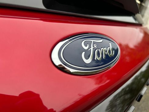 Used 2025 Ford Explorer ST w/ Sun And Sound Package AWD/4WD image 34