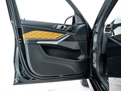 Used 2022 BMW X5 M w/ Competition Package 2 image 15