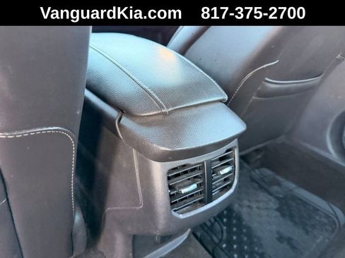 Used 2015 Ford Fusion Titanium image 25