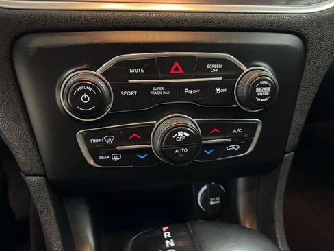 Used 2018 Dodge Charger GT w/ Beats Audio Group AWD/4WD image 22